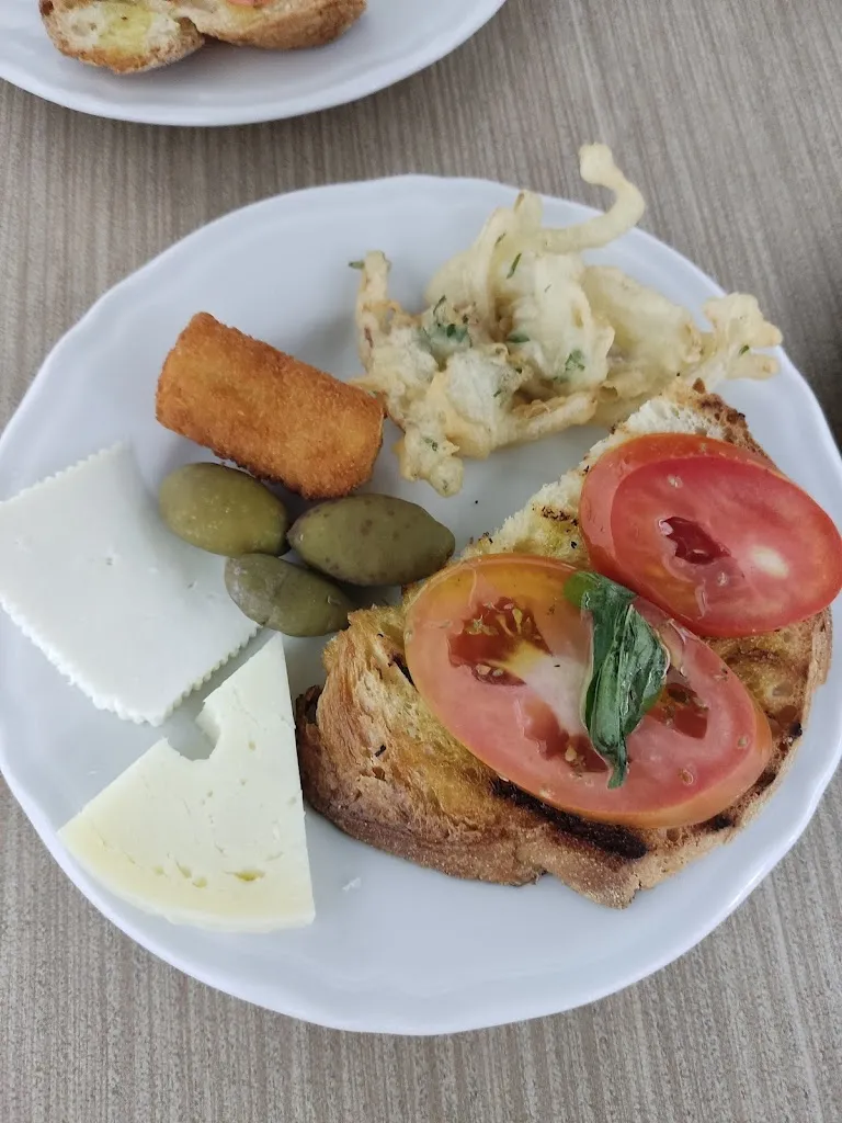 Agriturismo Torre di Magliano_Santa Croce di Magliano_slider_image_3