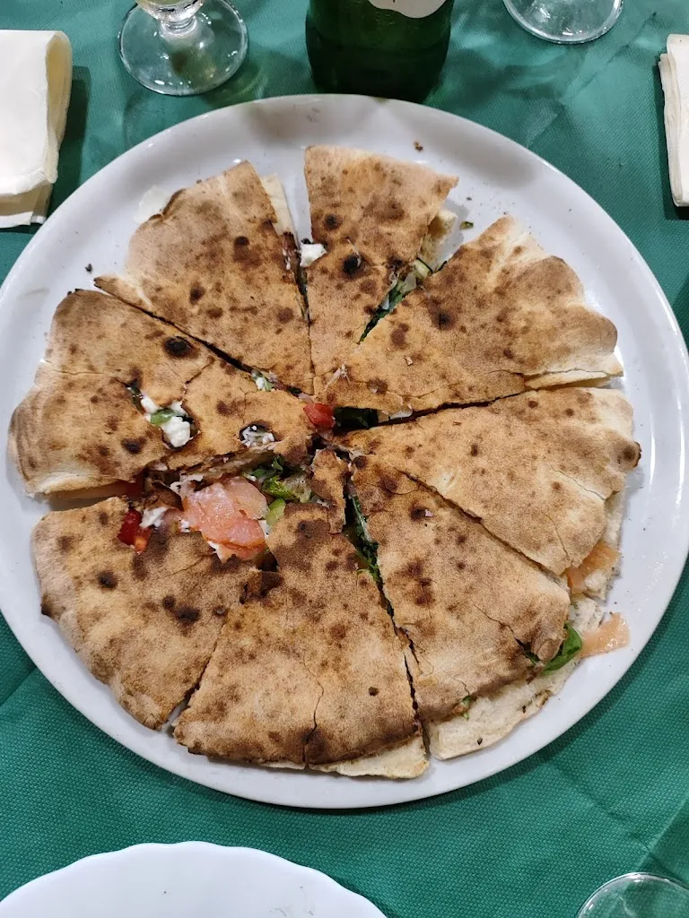 Anna Paola Di Risio_Bar Trattoria Al Cigno_Ururi_review