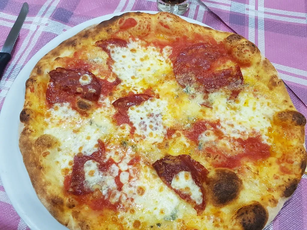 Antonella Di Giacomo_Bar Trattoria Al Cigno_Ururi_review