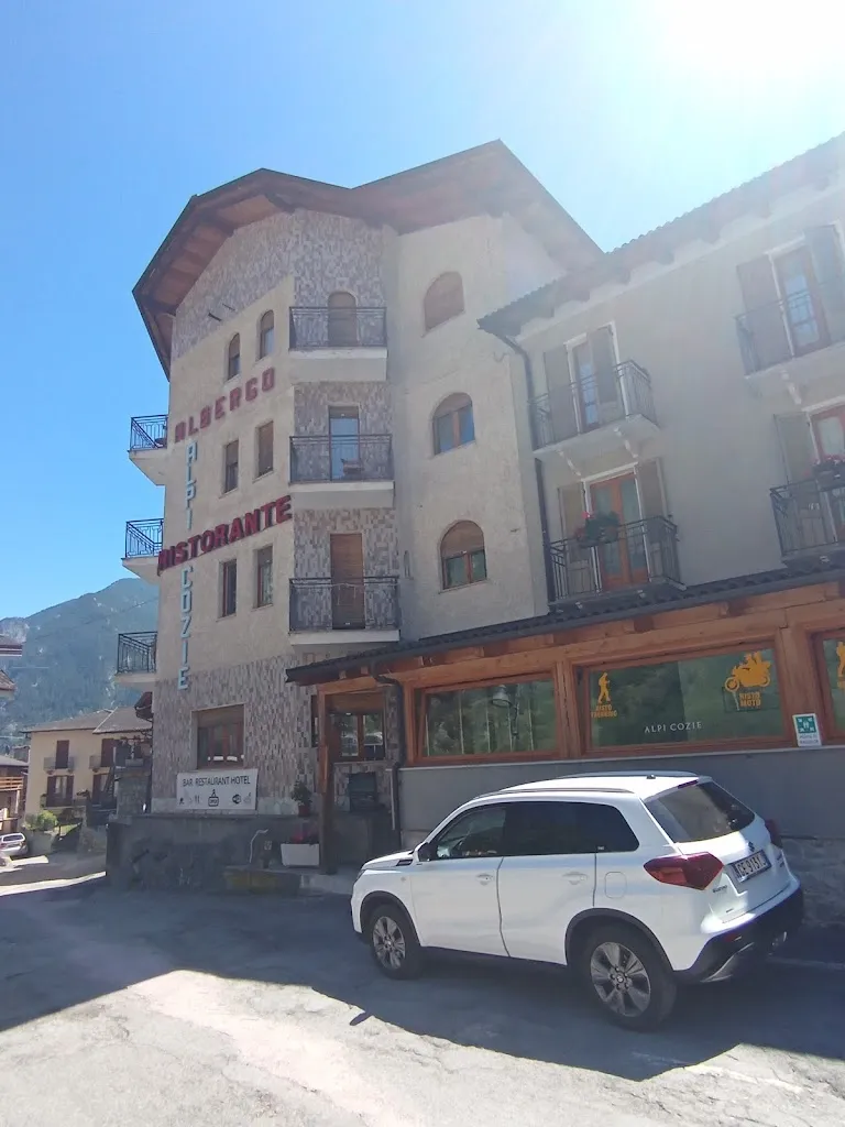 Marco Pelizza_Hotel Alpi Cozie_Acceglio_review