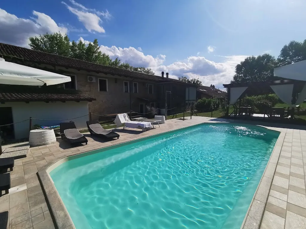 Agriturismo Cascina Dani_Agliano Terme_slider_image_3