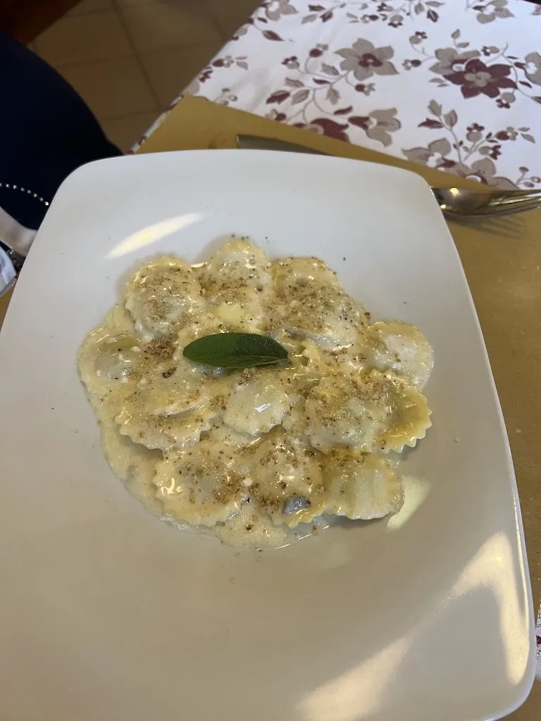 Raffaella Martone_Osteria Tre Re_Agrate Conturbia_review