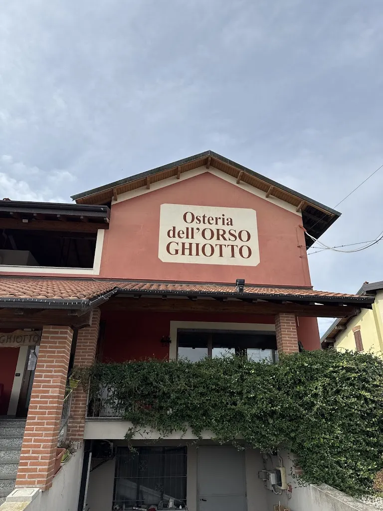 Osteria dell'Orso Ghiotto_Agrate Conturbia_slider_image_2