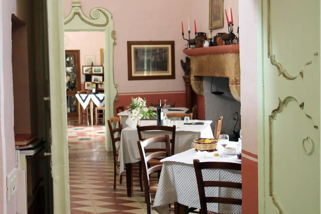Retro' casa museo bar piccolo ristoro_Castrignano del Capo_slider_image_3