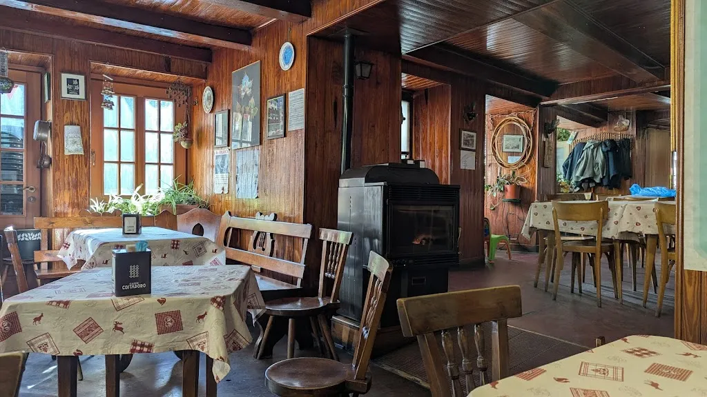 Bar Maronero restaurant in Ala di Stura