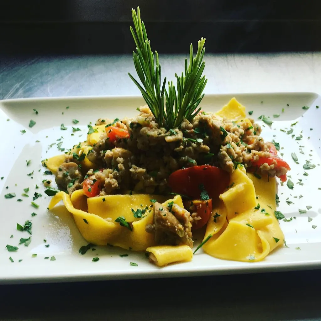 Osteria Di Corte_Albaretto della Torre_slider_image_2