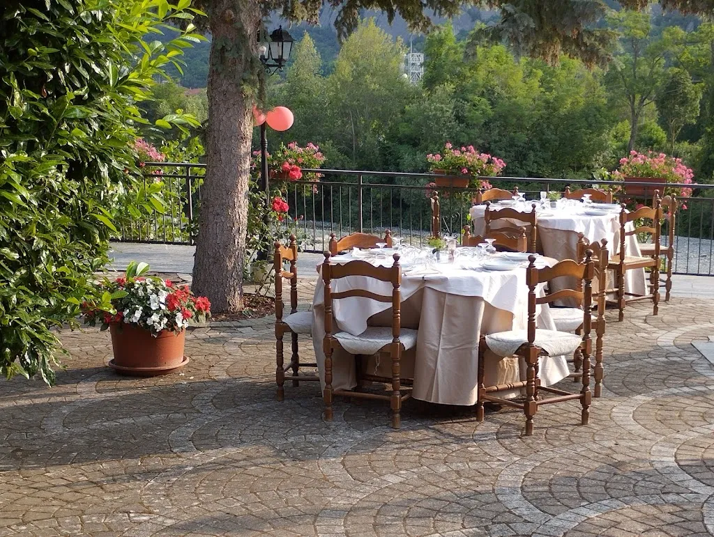 Hotel Ristorante Da Bruno restaurant in Albera Ligure
