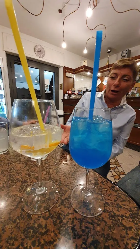 Bar Del Ponte di Tassistro Silvia_Albera Ligure_slider_image_2