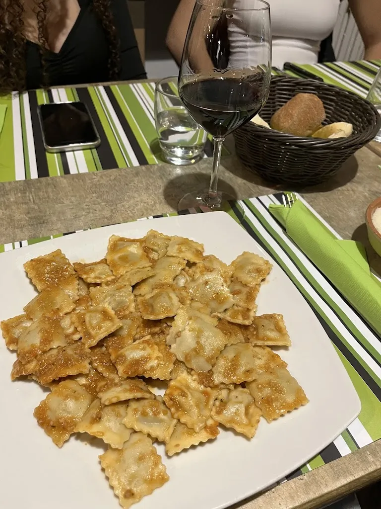 Flavio Castagnotto_RaviolPub_Albera Ligure_review