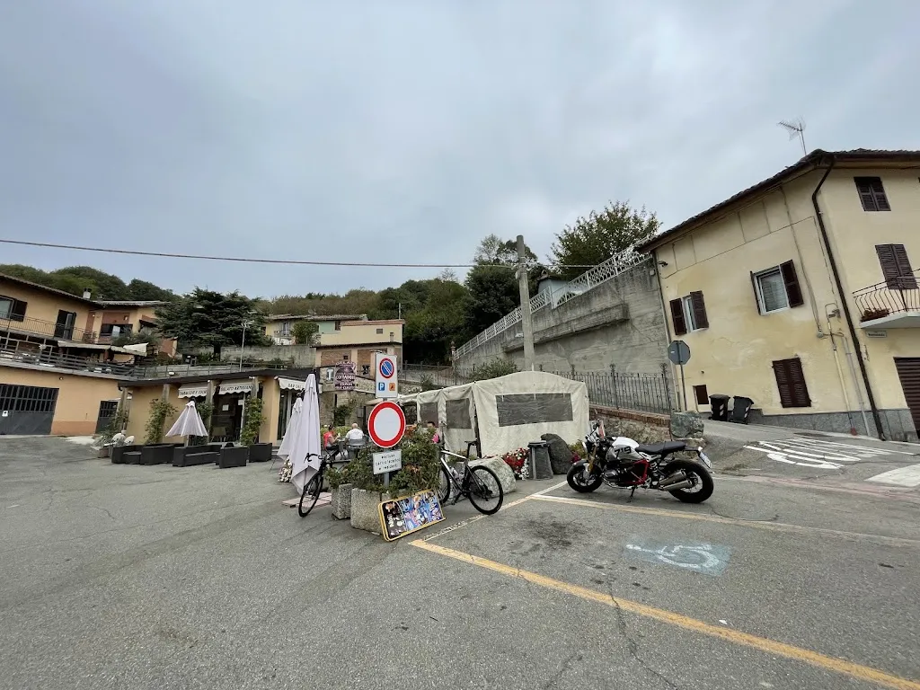 Franco Varetto_Bar Del Gatto_Alfiano Natta_review