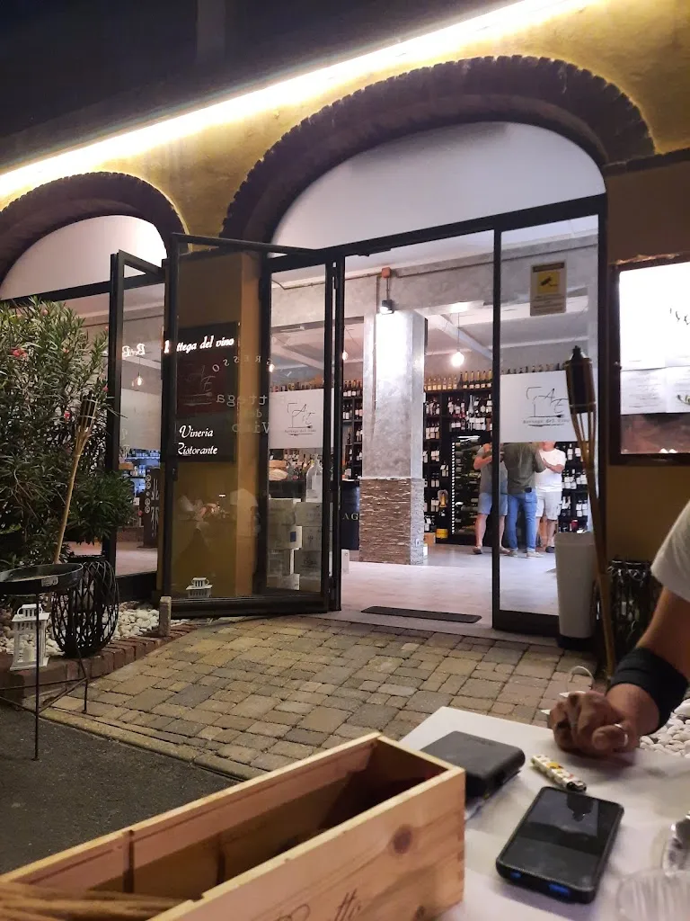 Bottega del Vino restaurant in Alice Bel Colle