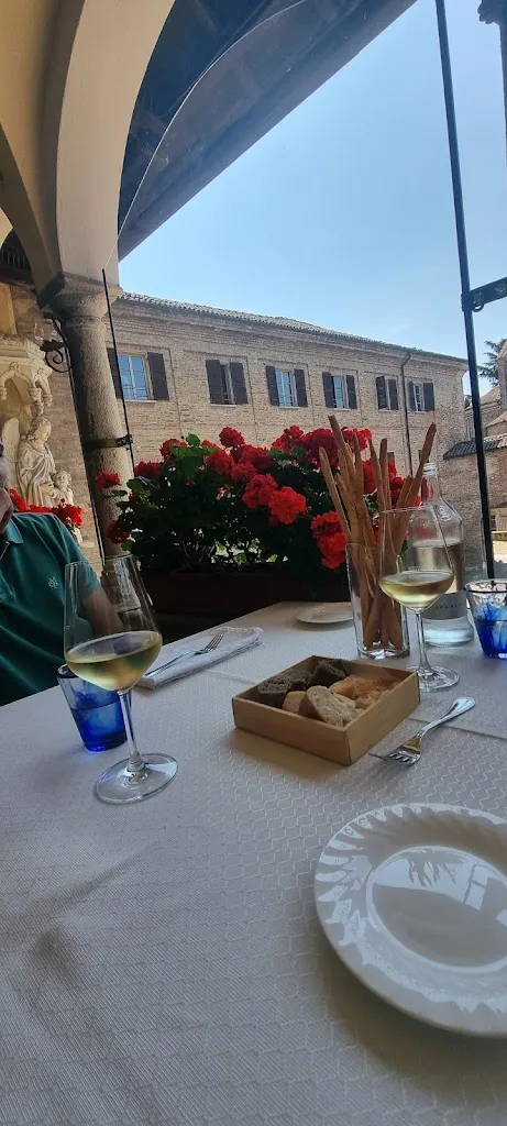 Dene Dimitrieva_Il Moncalvo_Acqui Terme_review