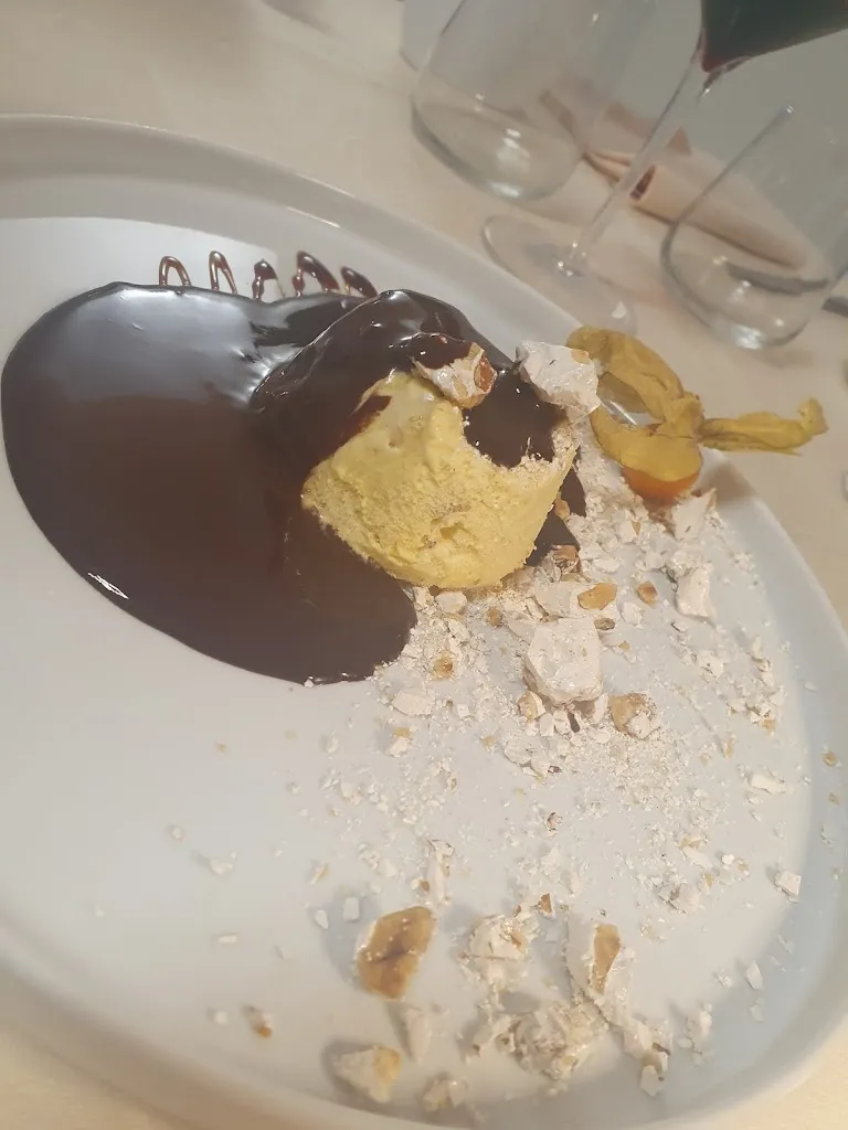 Alessia Mozzone_Il Nuovo Ciarlocco_Acqui Terme_recensione