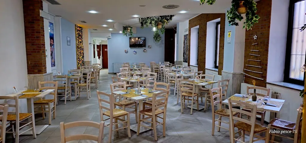 Pizzeria L'Oro di Napoli restaurant in Acqui Terme