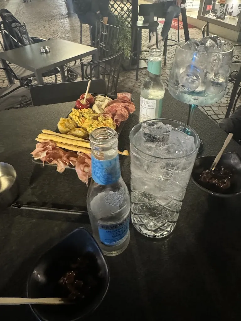 Danny Frietman_GINERIA_Acqui Terme_review