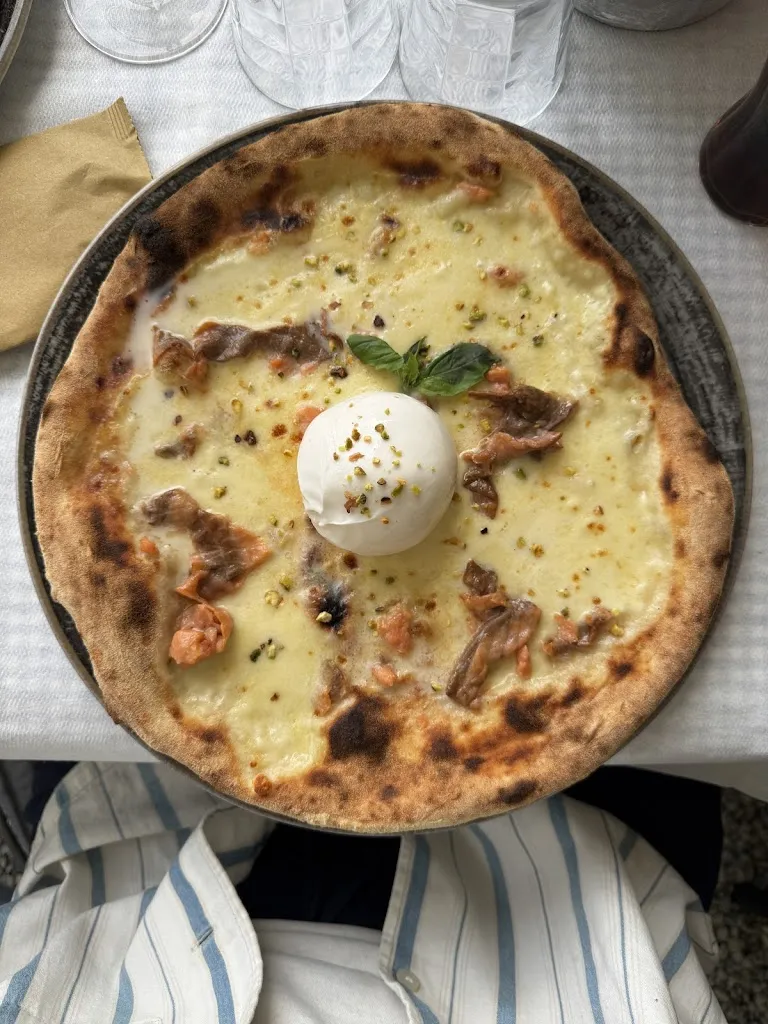 Daan Raoul_Pizzeria Sorrento_Acqui Terme_review