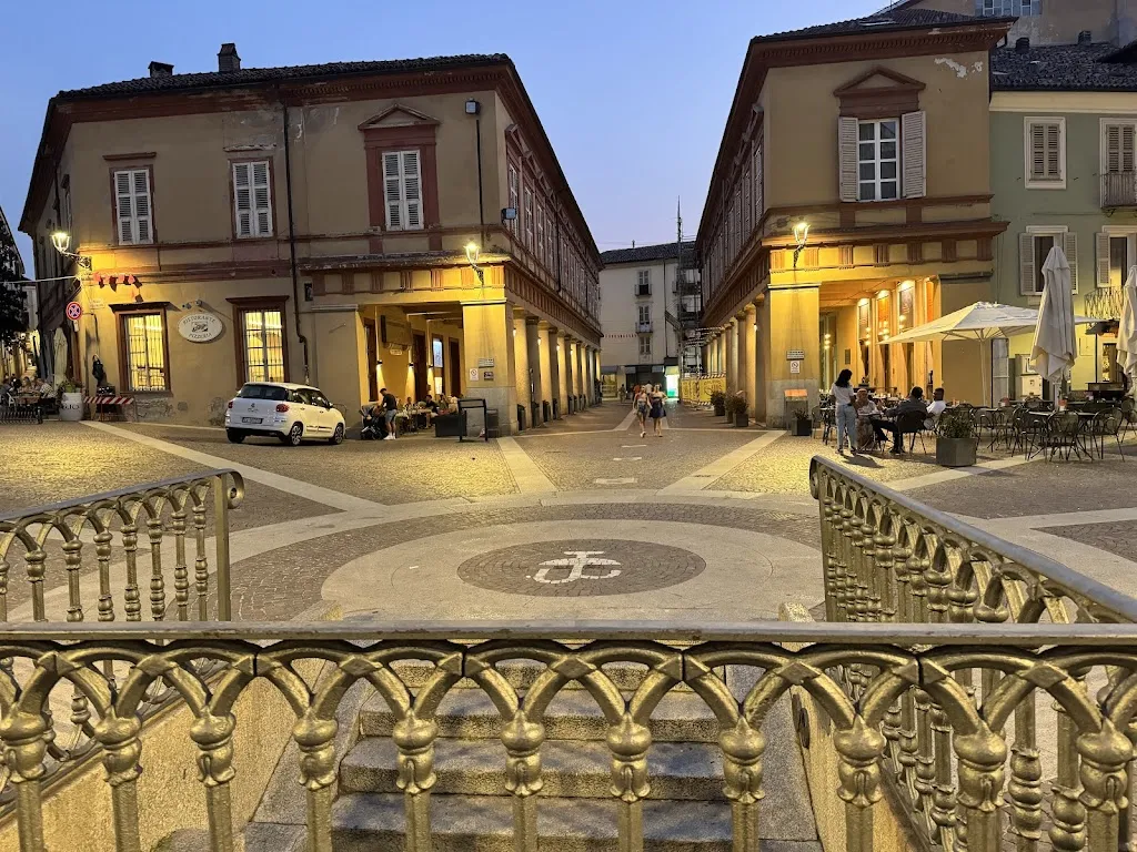 Andrea Ward_Pizzeria Ristorante Vecchio Borgo_Acqui Terme_review