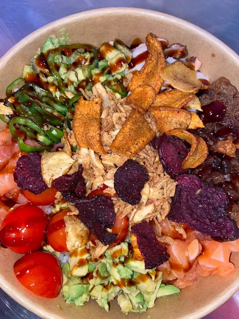 Camila Chen_X Poke_Acqui Terme_review