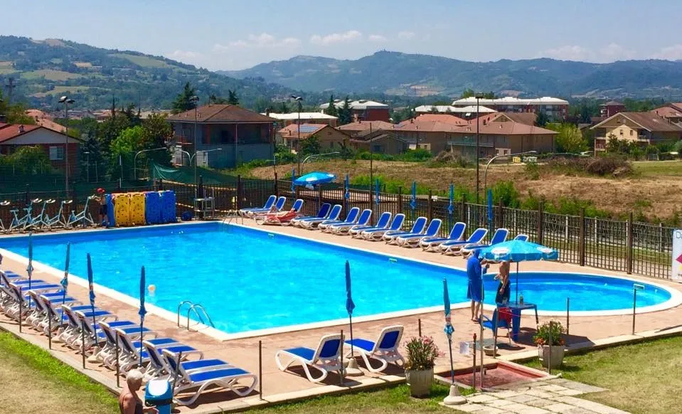 Centro Sportivo Mombarone restaurant in Acqui Terme