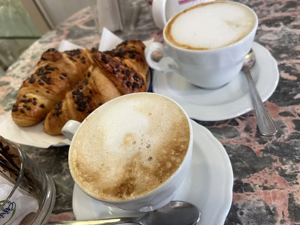 Mozart Wine&Coffee restaurant in Acqui Terme