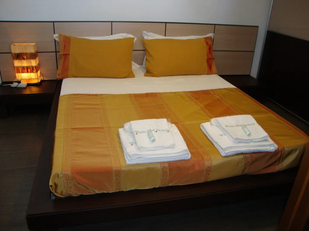 Villa Del Casale_Castromediano_slider_image_2