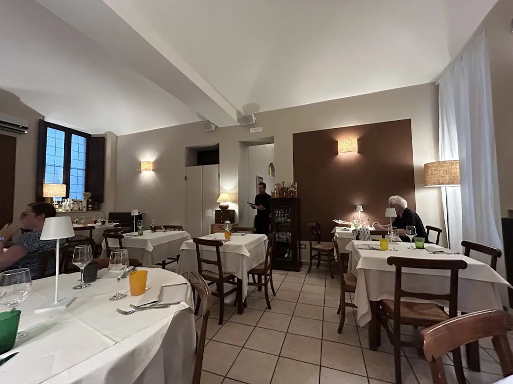Osteria della Luna in Brodo restaurant in Alessandria