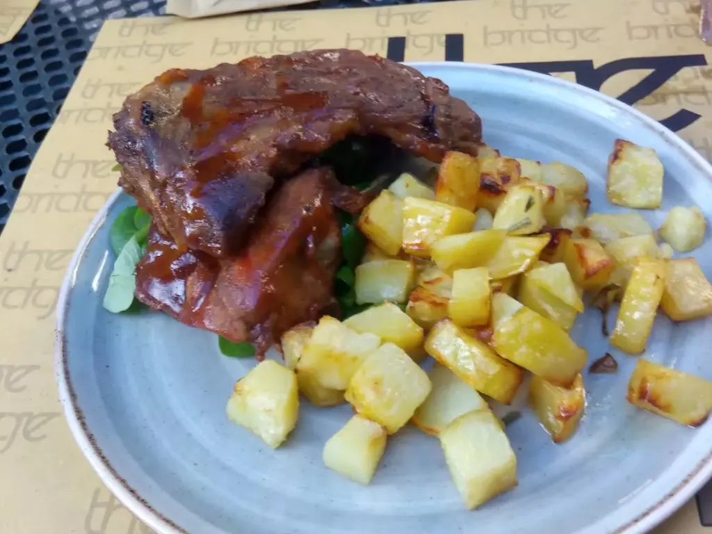 Alessia Nieddu_The Bridge Drink & Food_Alzano Scrivia_recensione