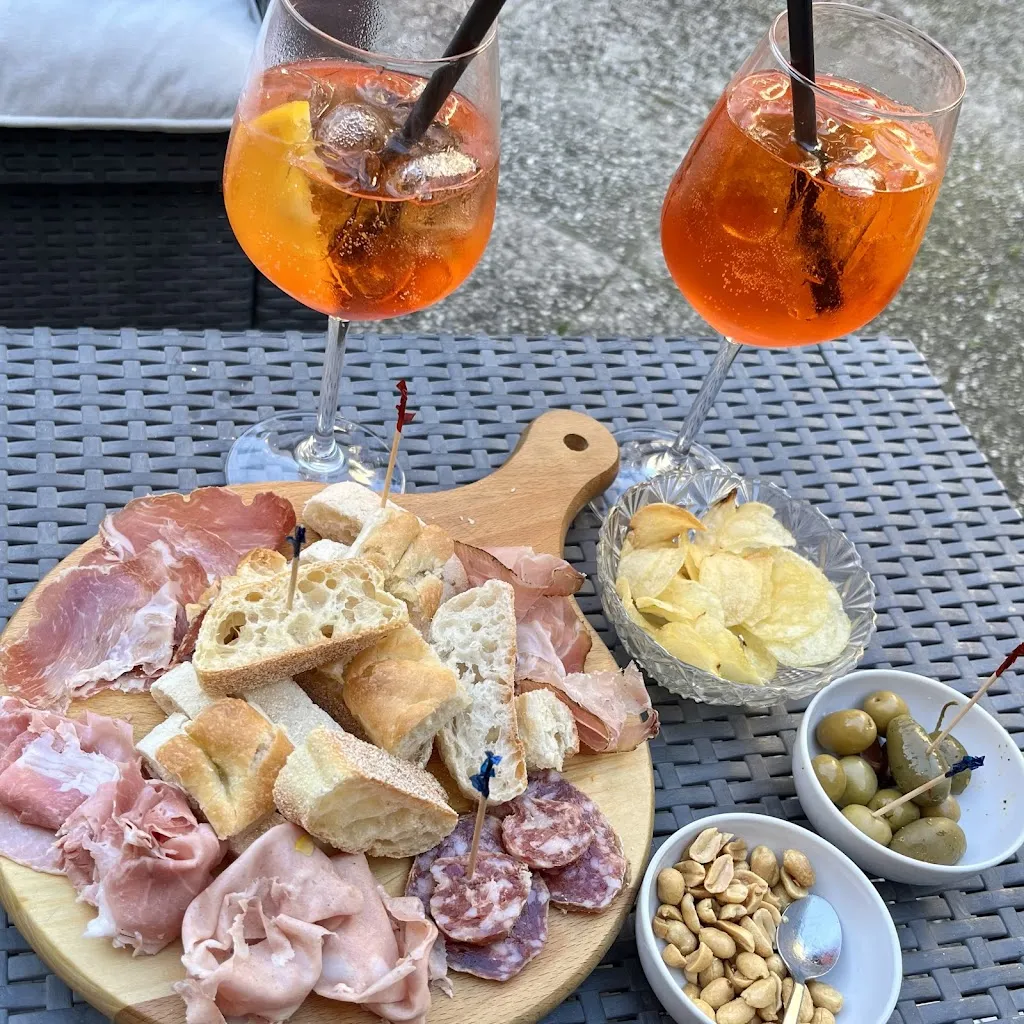 The Bridge Drink & Food_Alzano Scrivia_slider_image_3