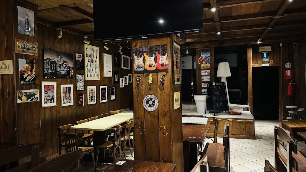 Matthias Tobisch_Il Tiglio Pub_Alzano Scrivia_review