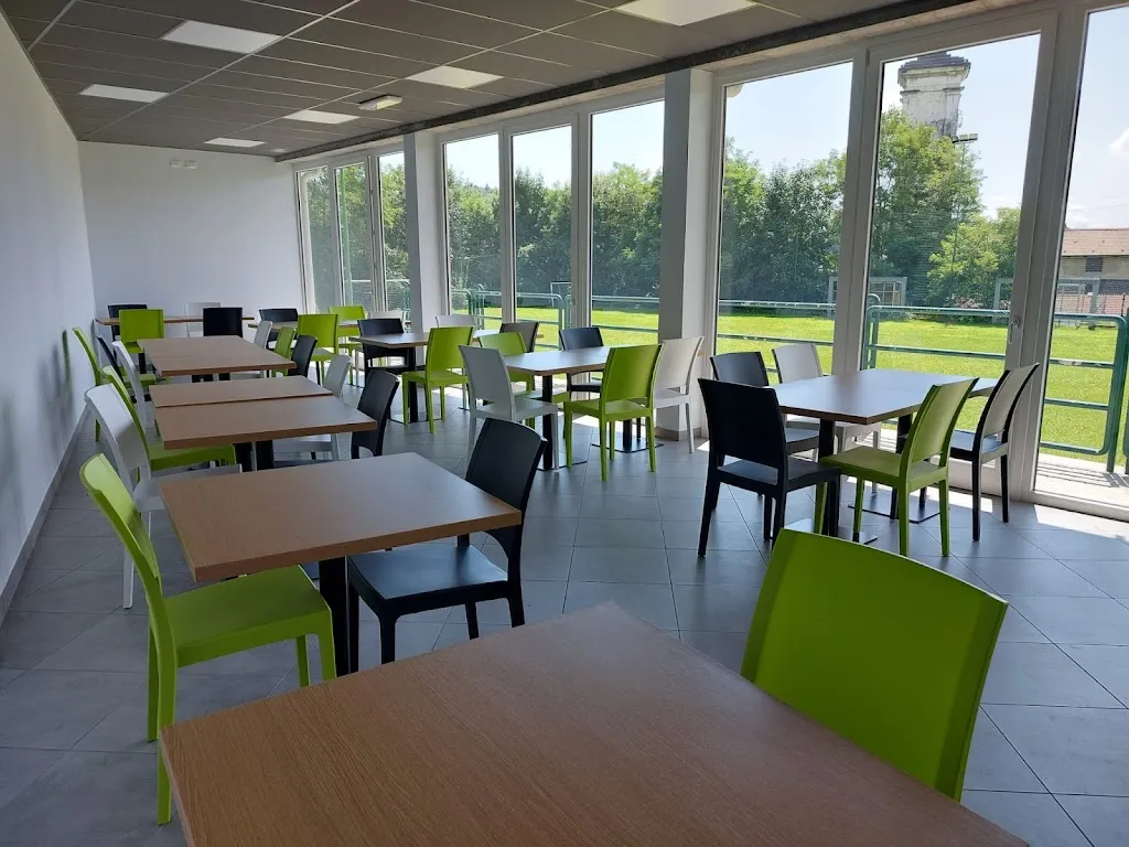 Pizzeria Bar Del Campo - Impianti Sportivi Val di Chy - Tennis/Padel/Calcio restaurant in Alice Superiore