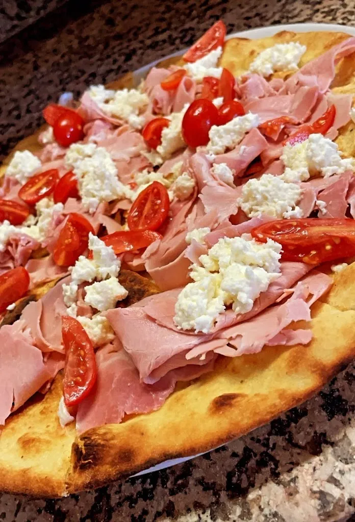 Pizzeria Bar Del Campo - Impianti Sportivi Val di Chy - Tennis/Padel/Calcio_Alice Superiore_slider_image_2