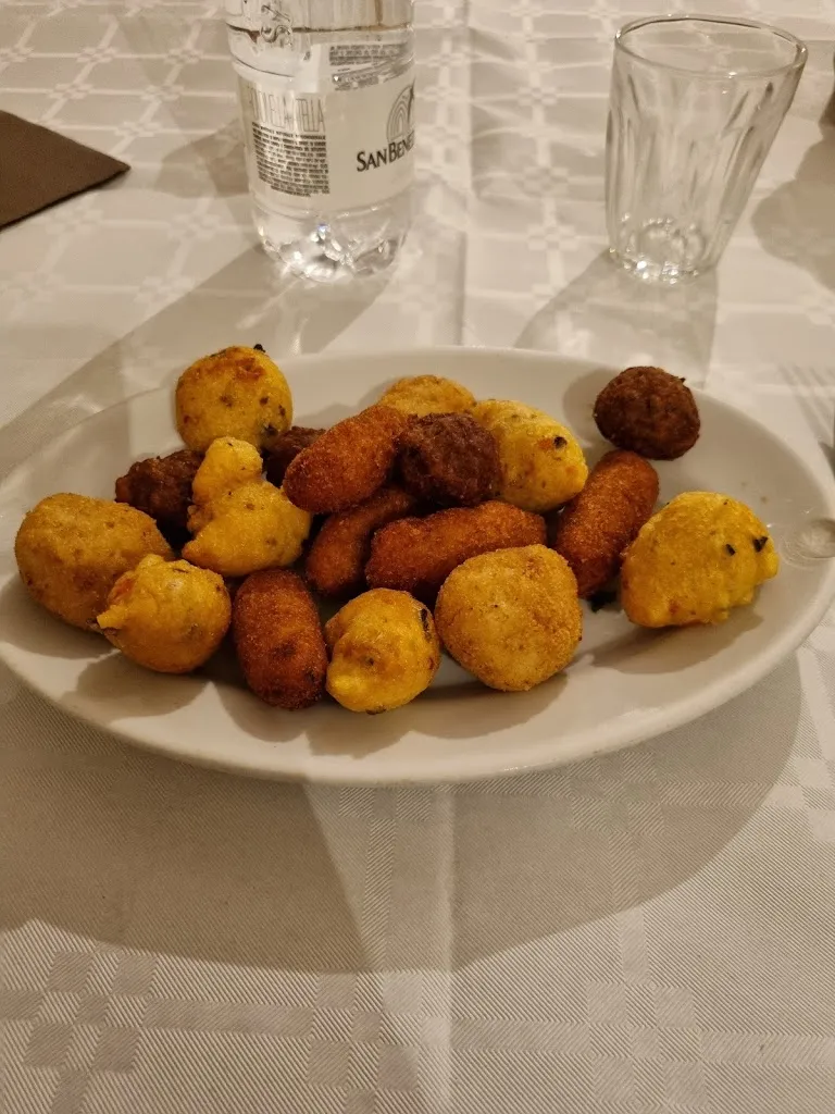 Antonio Scarpelli_Trattoria da Rosario_Castromediano_review