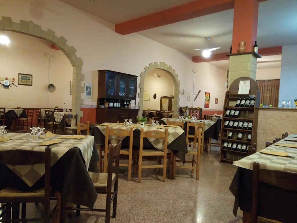 Trattoria da Rosario_Castromediano_slider_image_1