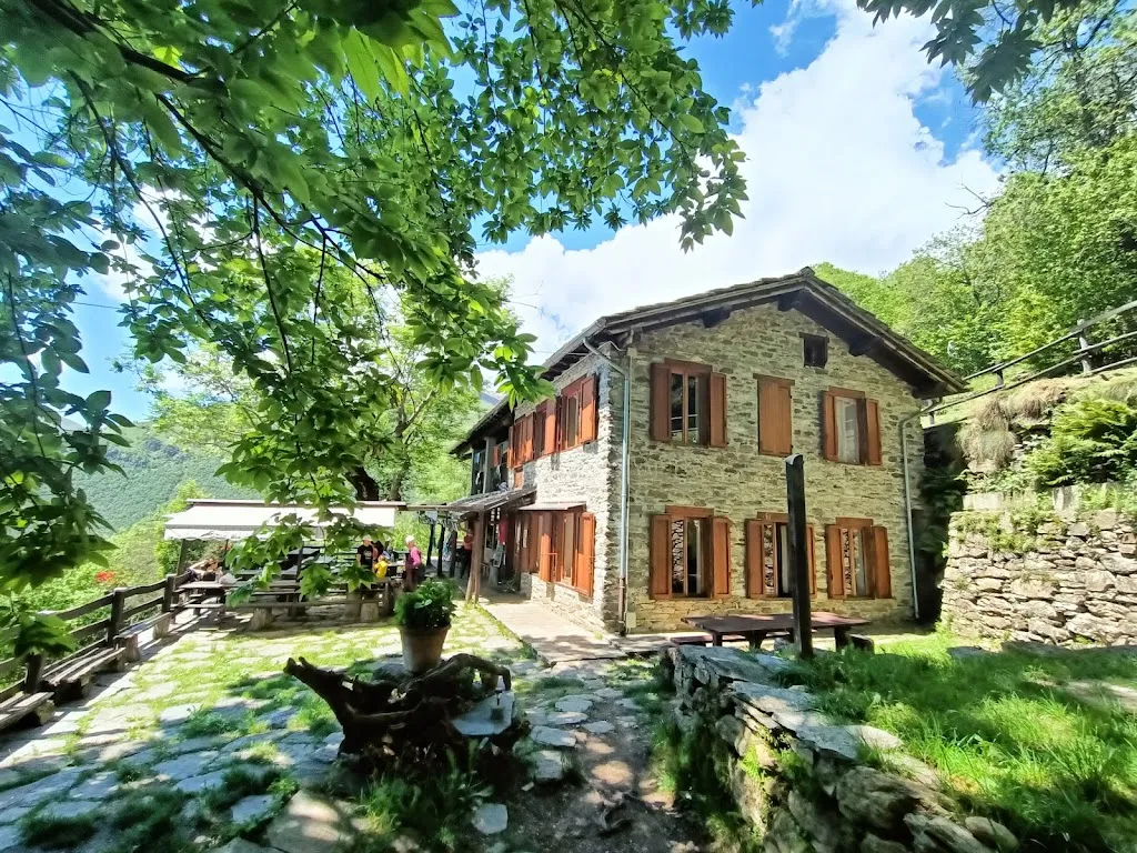 Rifugio Bruno Piazza_Alice Superiore_slider_image_1