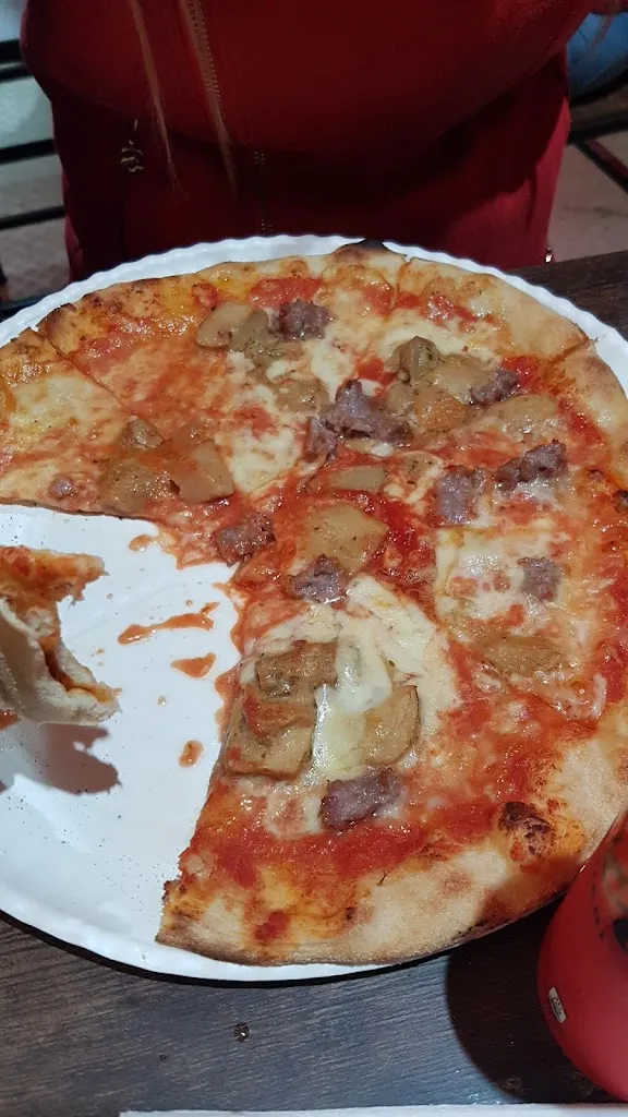 Antonio Filograna_Nicò Pizza e Co. - Rosticceria | Pizzeria - Lecce_Castromediano_review