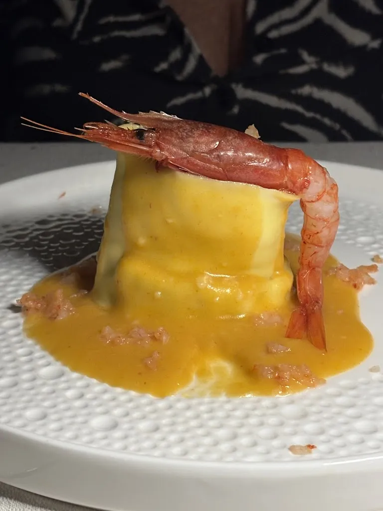 Cusin del Mar_Antignano_slider_image_3