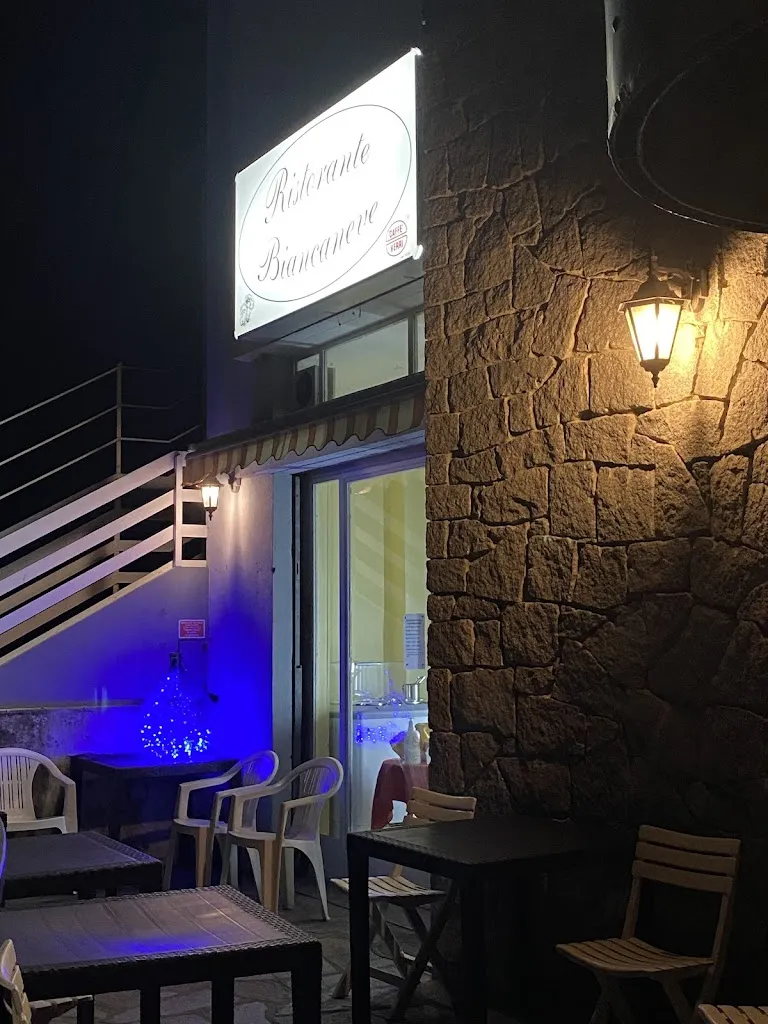 Luisa A_Biancaneve_Andorno Cacciorna_review