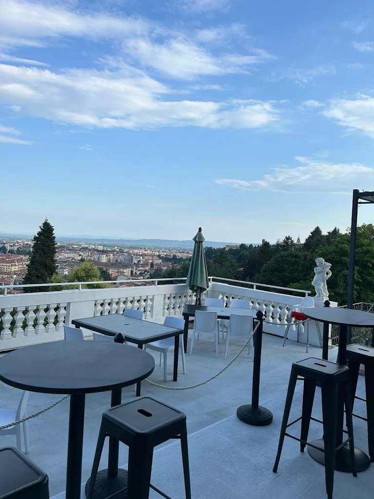 Villa Dea Terrace Bistrot - I Faggi restaurant in Andorno Cacciorna