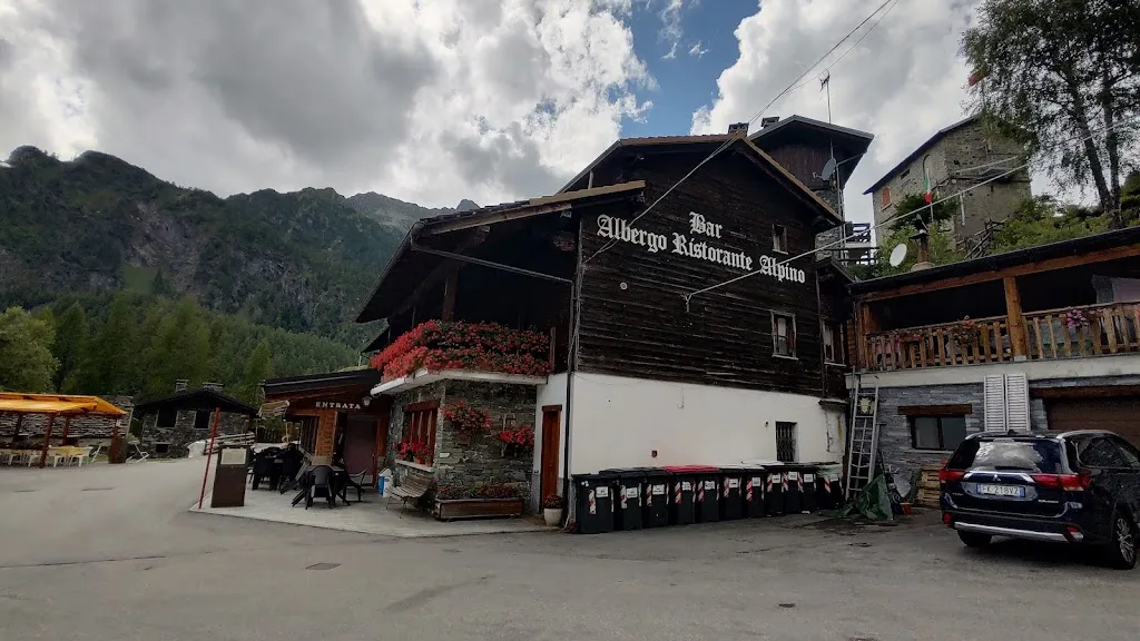 ANDREA BIAGIOLINI_Ristorante Alpino di Minerali Manuela & C. S.a.s._Antronapiana_review