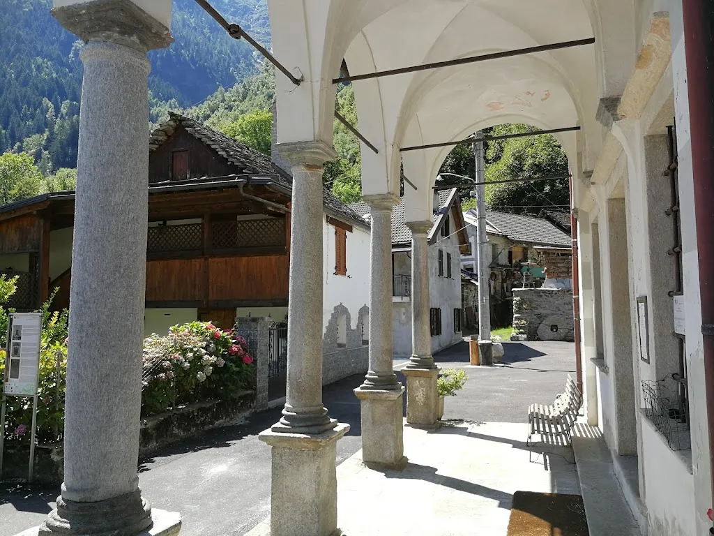 Trattoria Madonna_Antronapiana_slider_image_3