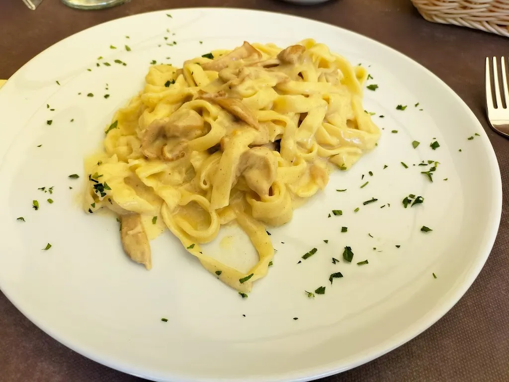 Menu_Ristorante Pizzeria Golden Star Armeno_Armeno_image_5