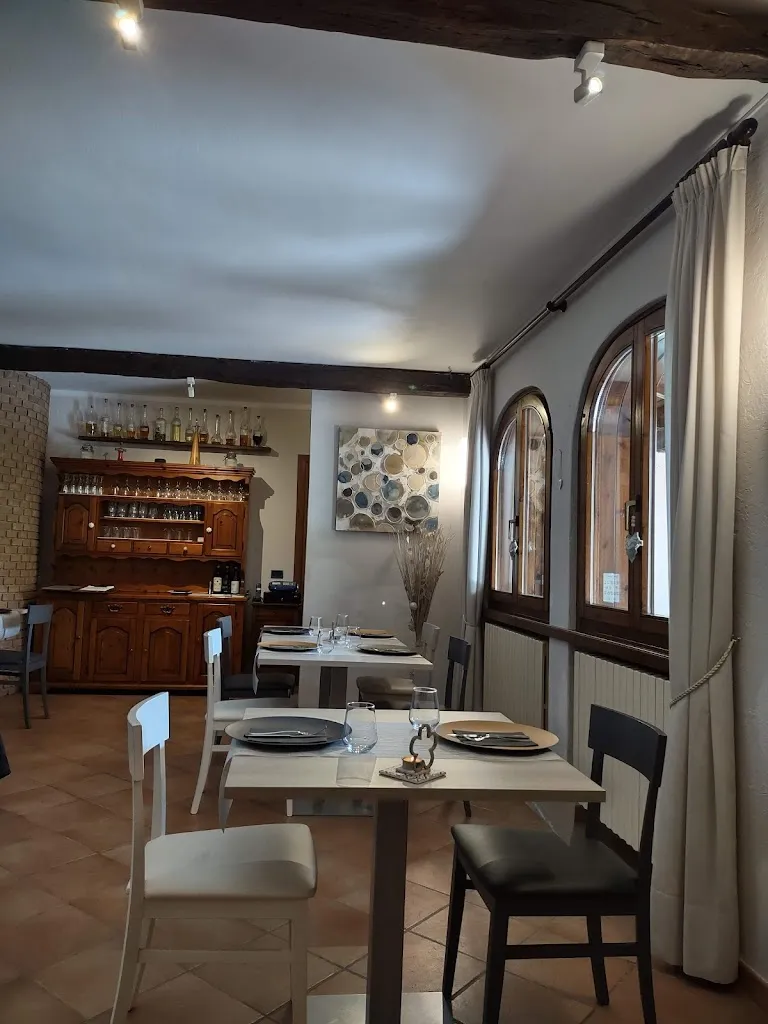 Hostaria 3 Tigli_Armeno_slider_image_1