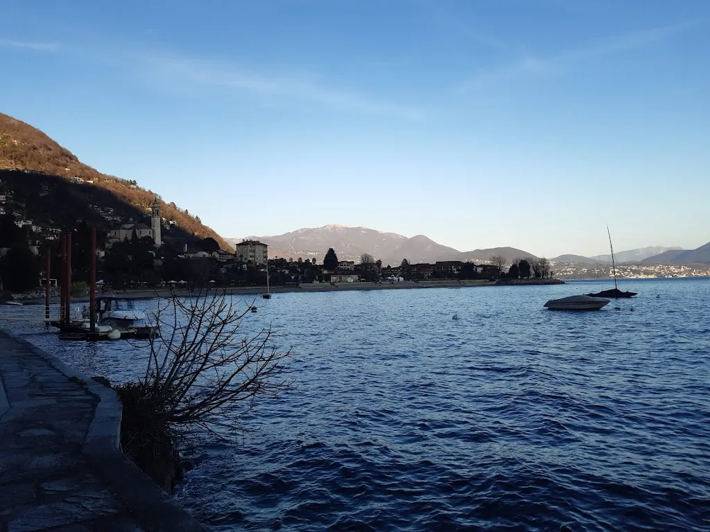 Elisabetta Biasioli_Cannero Riviera Soleluna_Aurano_review