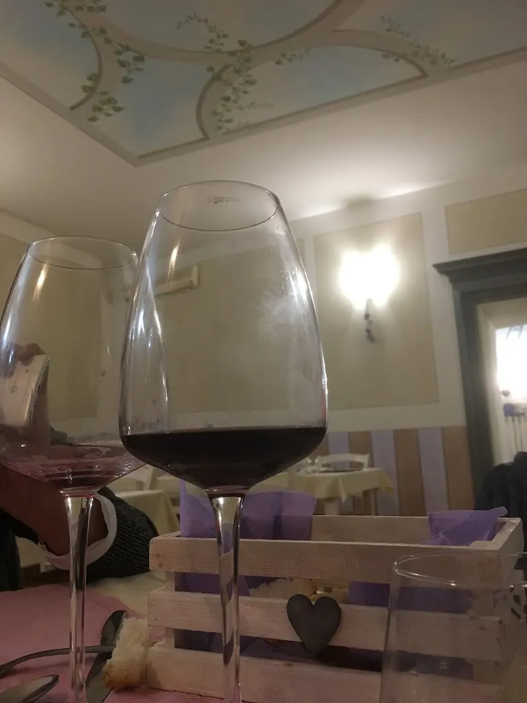 Cristina Militerno_Le Gambe sotto il tavolo 2019_Azzano d'Asti_review