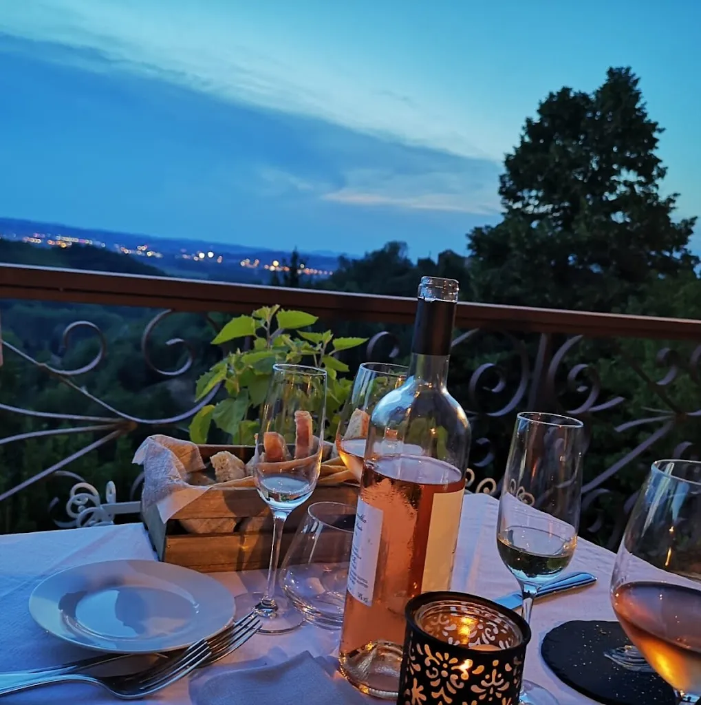 Le Gambe sotto il tavolo 2019_Azzano d'Asti_slider_image_3