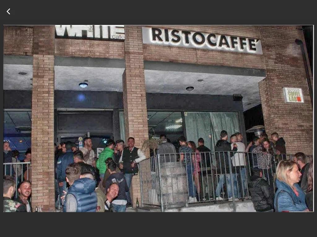 White Cafè_Avigliana_slider_image_1