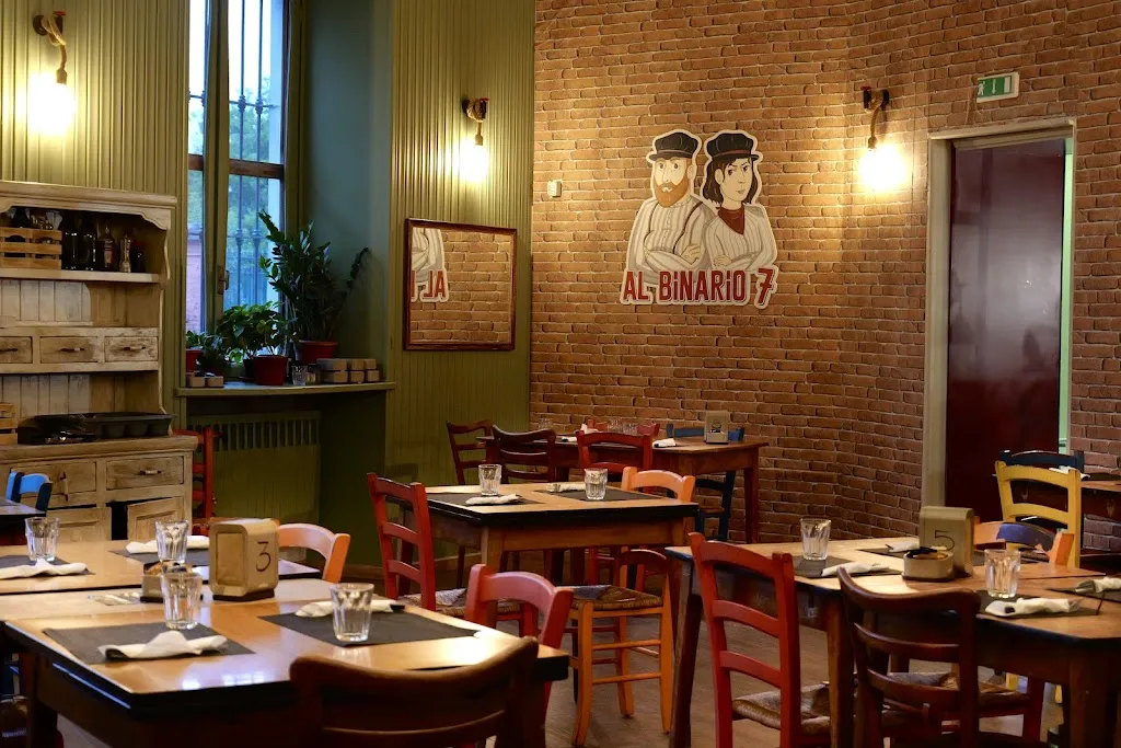 Al Binario 7 - Caffetteria, Aperitivi, Sbrise restaurant in Avigliana