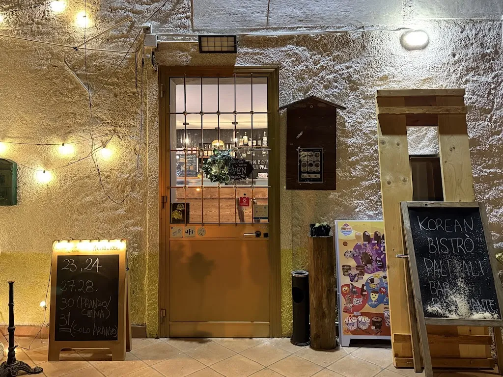 Pali Pali Korean Bistro restaurant in Balmuccia