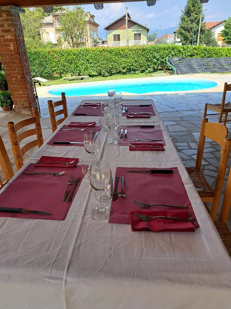 Home Restaurant da Emma_Bagnolo Piemonte_slider_image_3