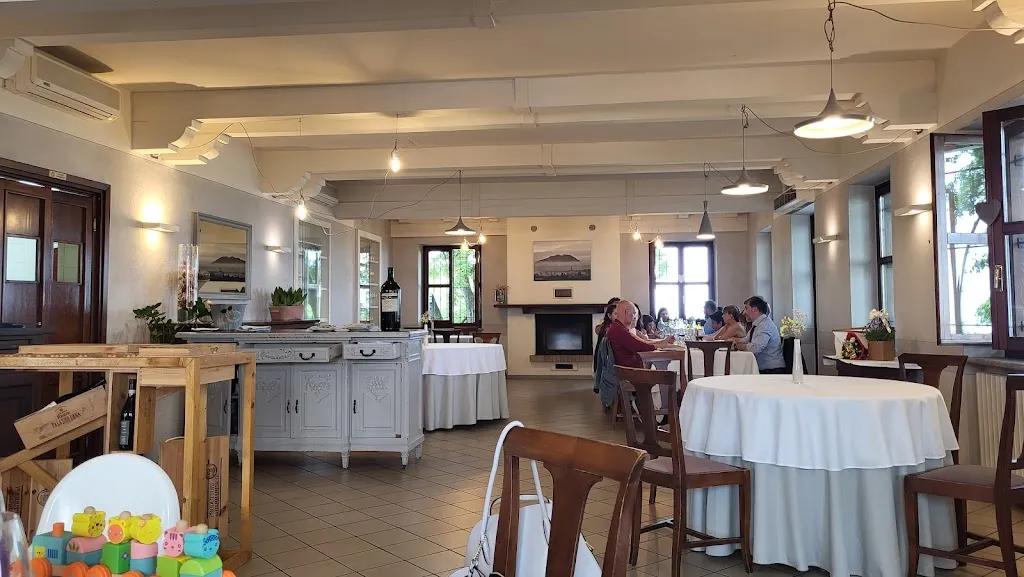 Ristorante Vetta Della Rocca_Bagnolo Piemonte_slider_image_1